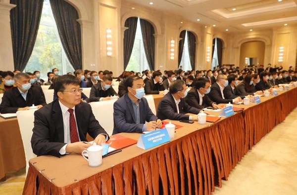 滚动播报丨河南省党政代表团与江苏省知名企业家见面会举行