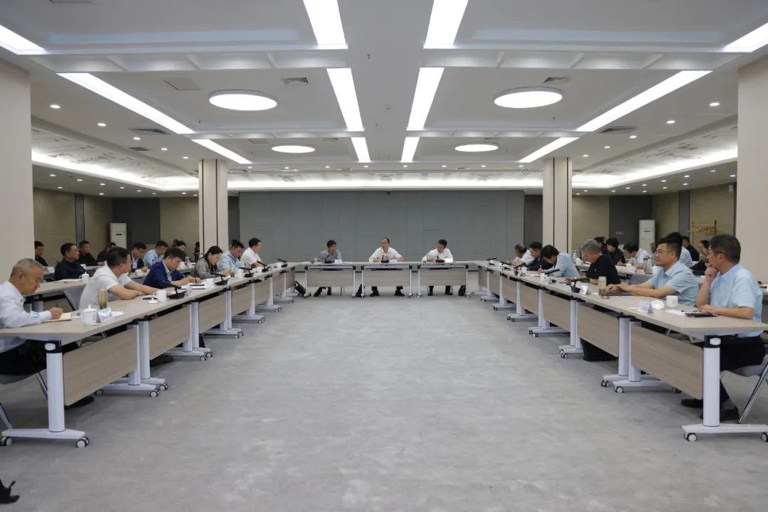 信阳菜产业创新发展座谈会召开