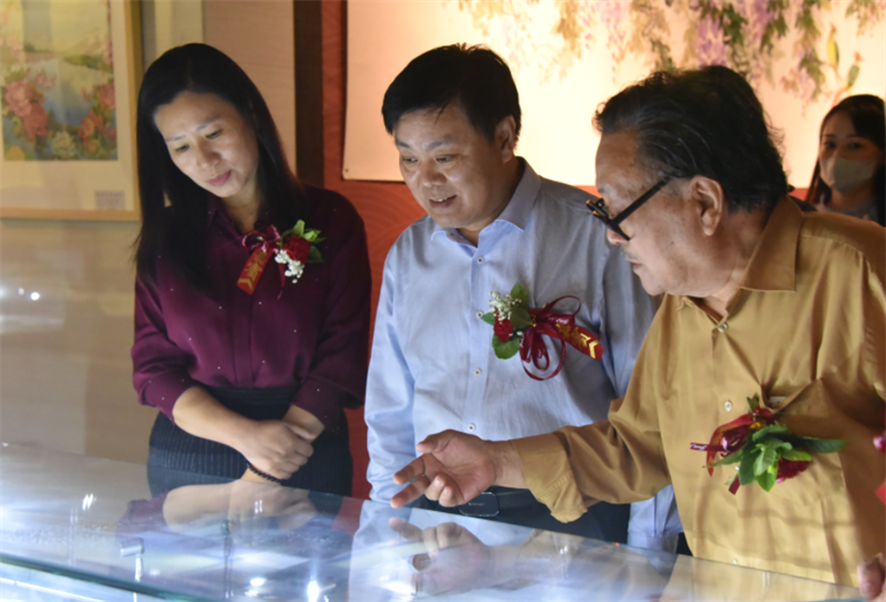 许昌：庆祝新中国成立73周年书画展正式开幕