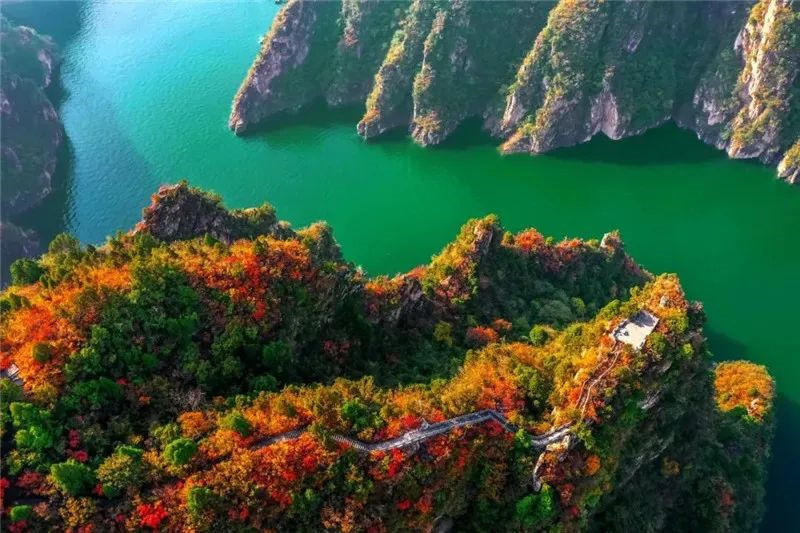 打卡爱情圣地青龙峡 畅享秋日漫游时光