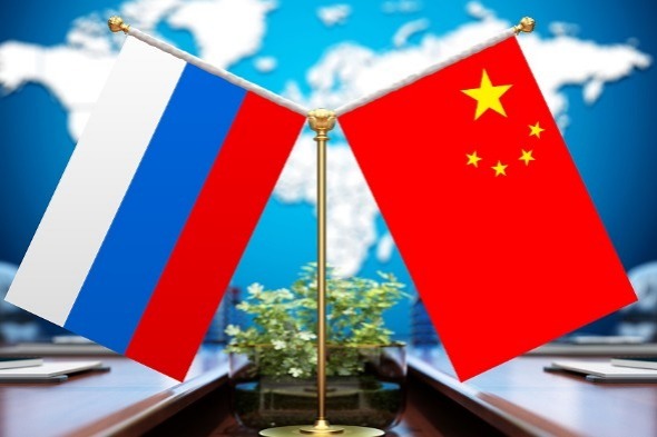 China, Russia Set Example for Major-country Relations in New Era