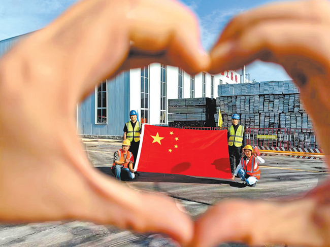 最爱中国红_图片新闻_河南省人民政府门户网站