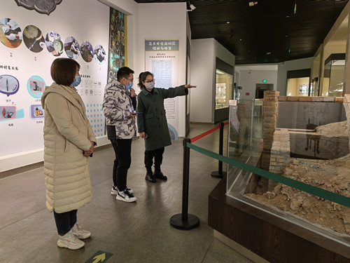 山阳文韵 始自焦博 <br>焦博邀请热心观众回访观展