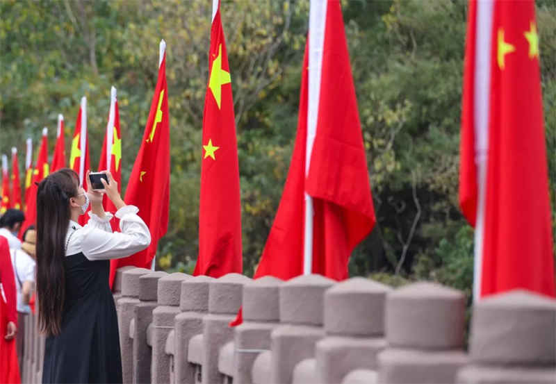 【行走河南·读懂中国】假期首日邂逅秋雨，9.9万游客游焦作