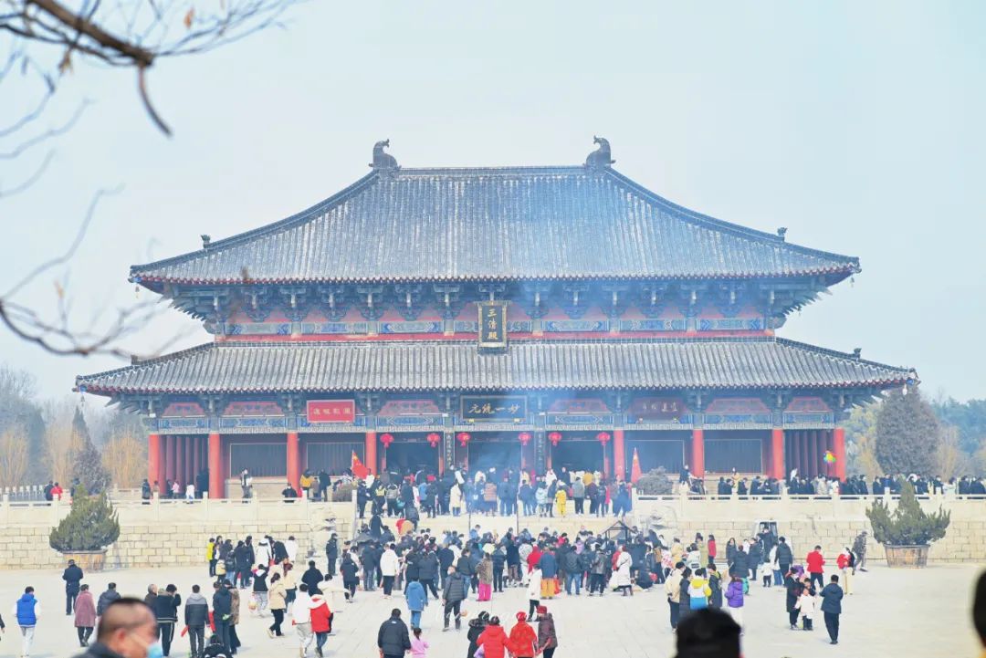 鹿邑：春节期间 老子故里景区游客爆棚 
