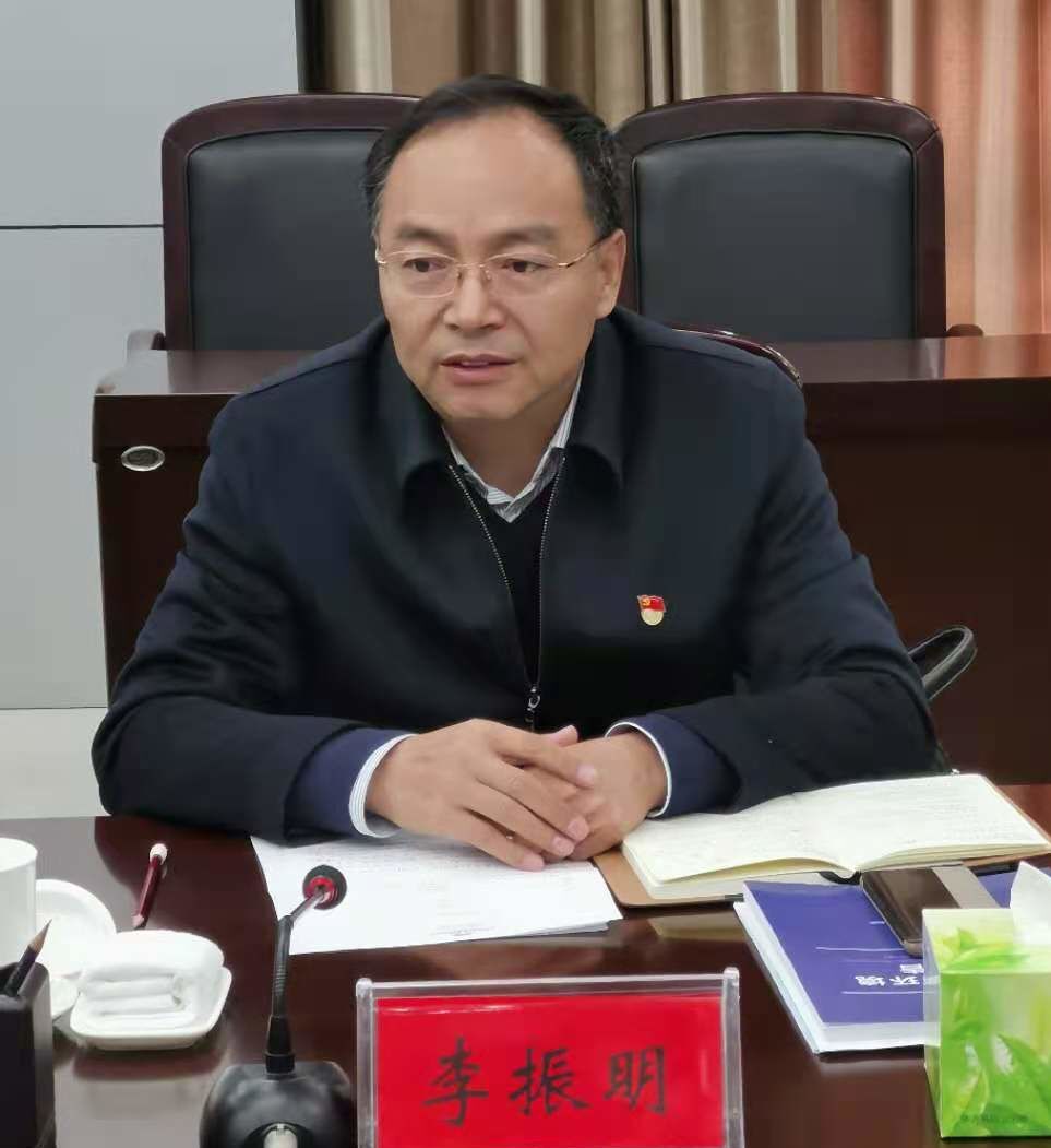 省发展改革委党组成员、纪检监察组长李振明带队赴淇县发改委机关党支部联系点开展营商环境建设工作调研