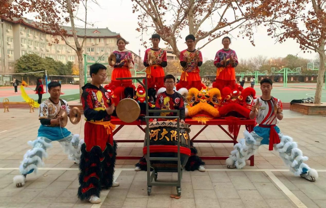 河南大学附属中学龙狮社