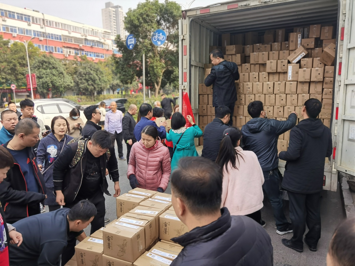 河南省人力资源和社会保障厅深入综治平安建设联系点开展调研