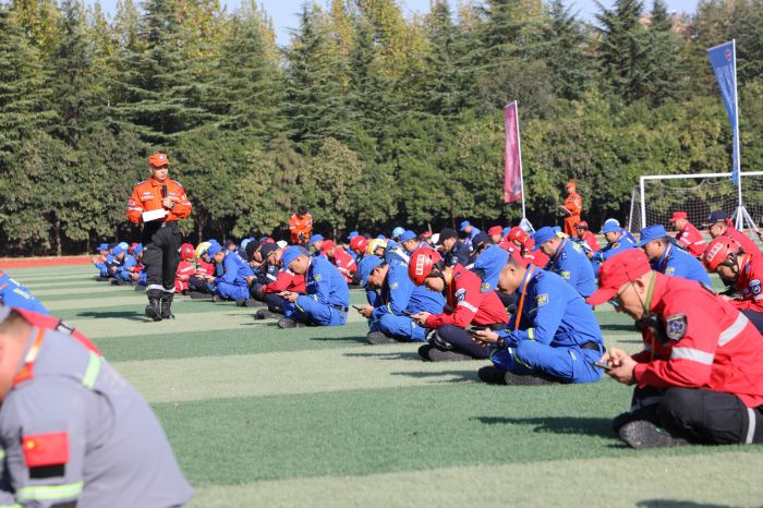 以“练”备战 高效救援 河南开展社会应急救援队伍技能实训竞赛
