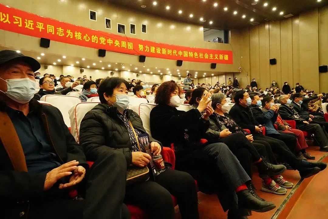 “豫哈情 文化行”豫剧哈密展演活动首场大型豫剧现代戏《焦裕禄》精彩上演