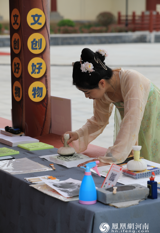 沉浸体验传统文化 古墓博物馆激发洛阳文旅新浪潮