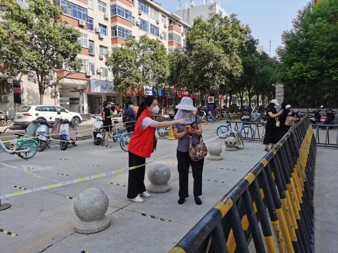 这就是厅长点名的河南教育铁军“志愿红”