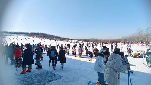 洛阳：围绕冰雪资源打造文旅新场景新业态