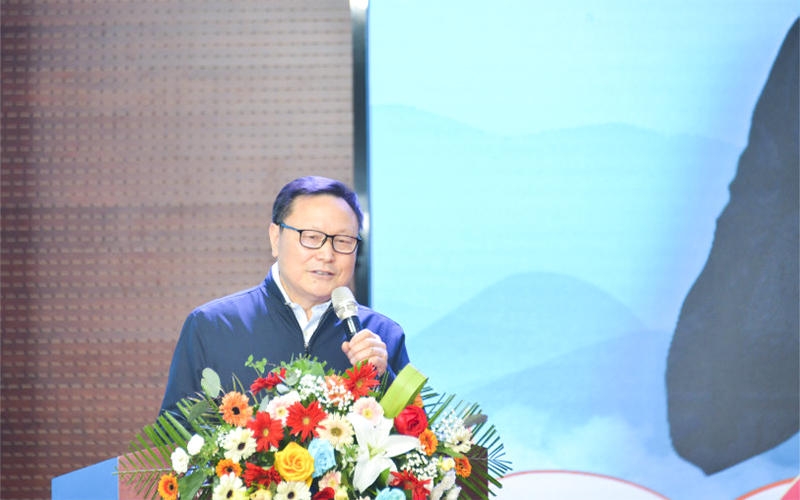 河南省“2023全民阅读”系列活动启动仪式暨阅读推广专题培训活动在郑举行