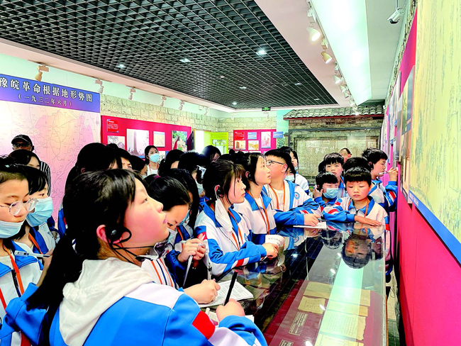 越来越多的年轻人来这里寻访