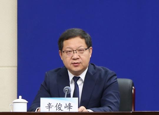 嵩县县委副书记,代县长 辛俊峰感谢你的提问.