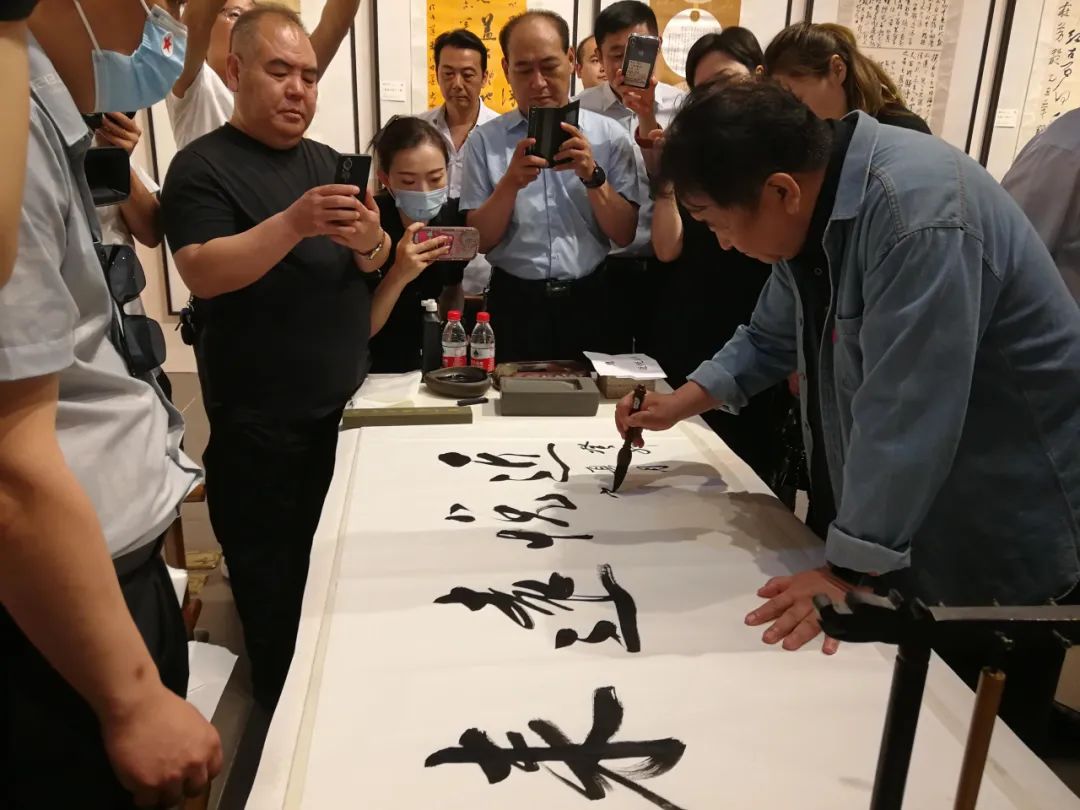 “百砚千姿——砚文化特展”开展