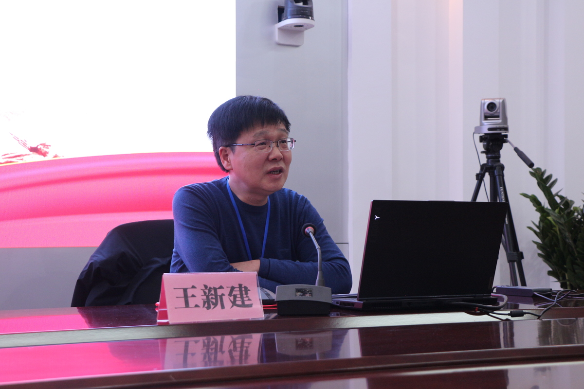 河南林业职业学院党委副书记王新建为第三期青马班学员讲授专题党课