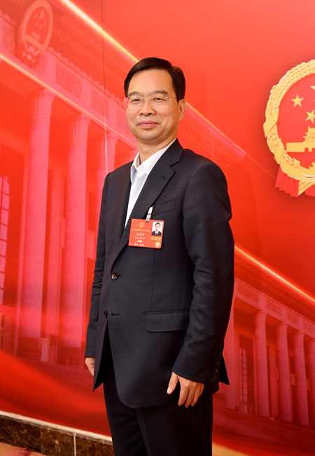 全国人大代表、开封市市长高建军:抢抓重大战略机遇 推动开封经济社会高质量发展 全国人大代表、开封市市长高建军:抢抓重大战略机遇 推动开封经济社会高质量发展