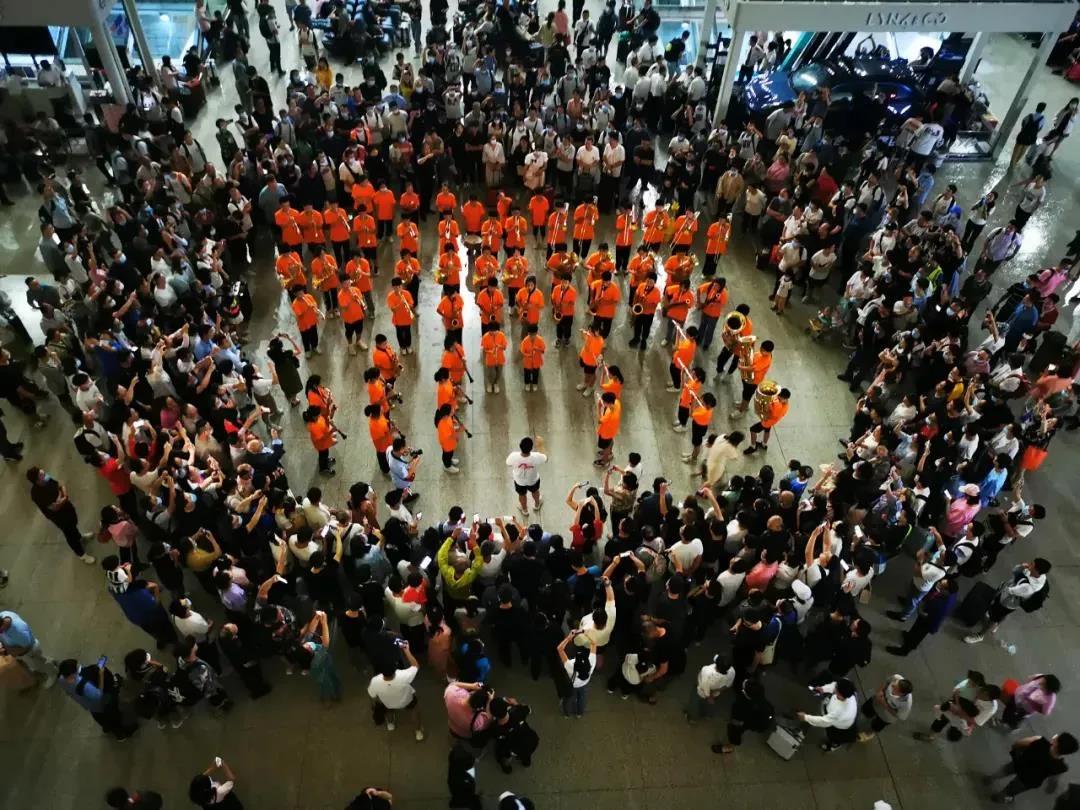 这就是厅长点名的河南教育铁军“志愿红”