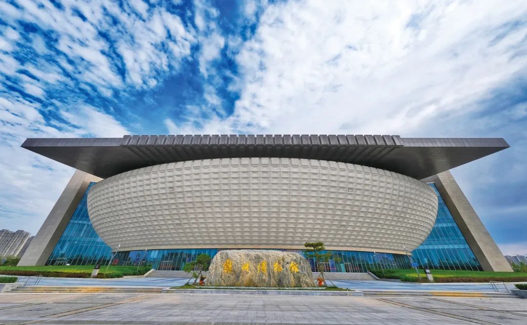 郑州博物馆：根植中原沃土，传承华夏文明