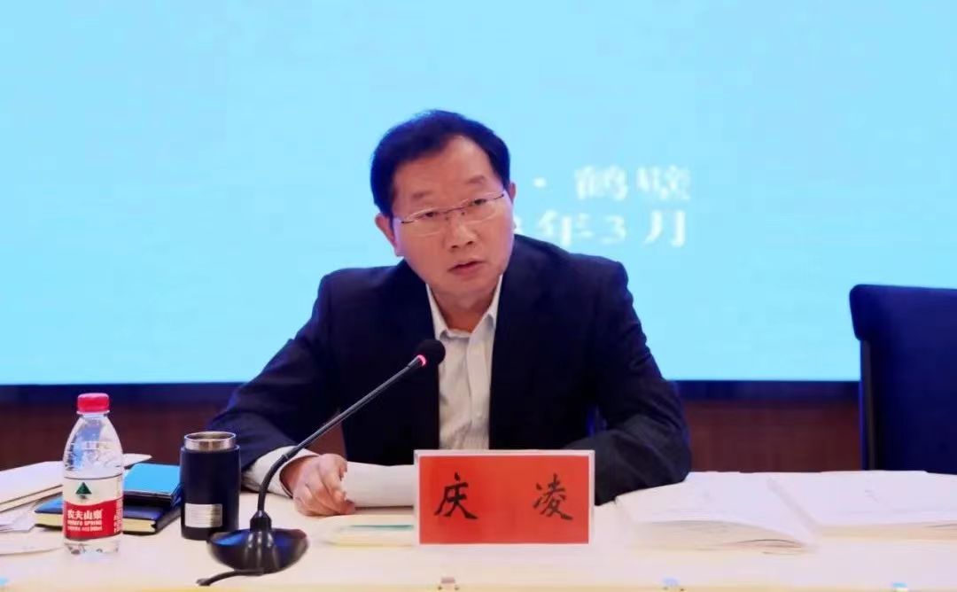 全省食品销售安全监管工作会议暨落实主体责任<br>“四化”建设动员部署会在鹤壁召开 全省食品销售安全监管工作会议暨落实主体责任<br>“四化”建设动员部署会在鹤壁召开