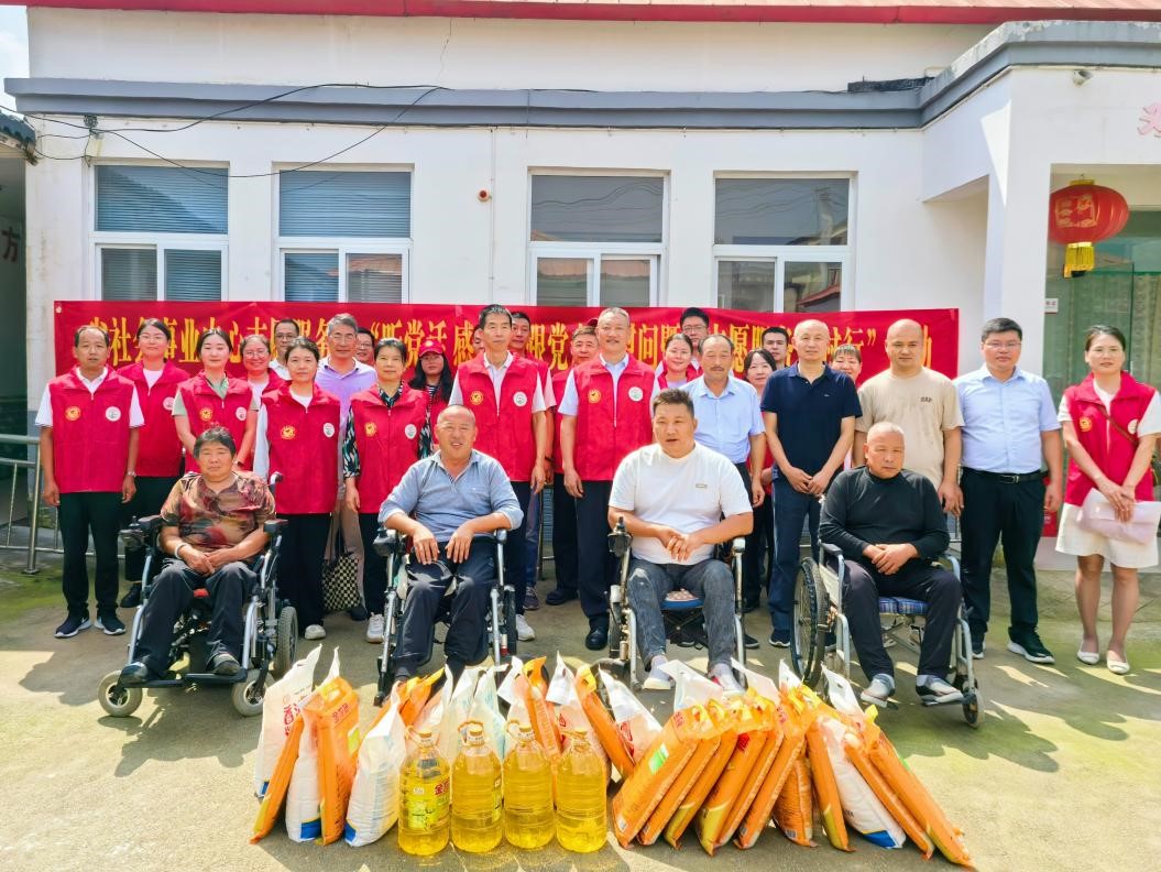 弘扬时代新风 助力乡村振兴  ——省社会事业中心赴刘岳村开展新时代文明实践活动