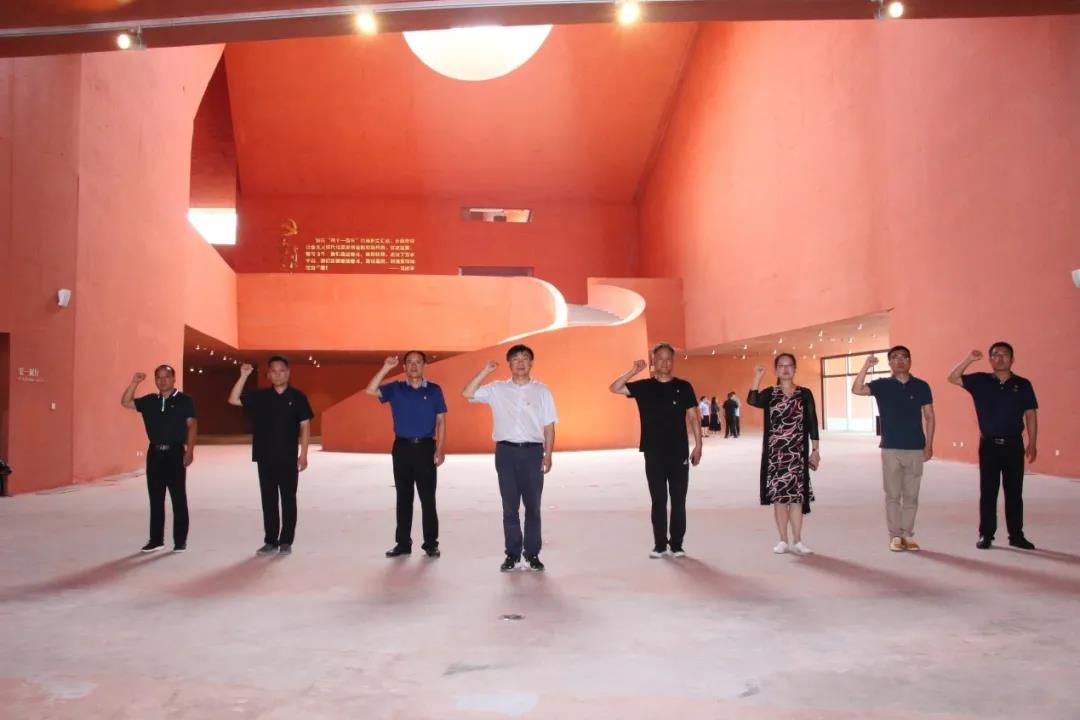 省市场监管局直属分局党支部 开展主题党日活动