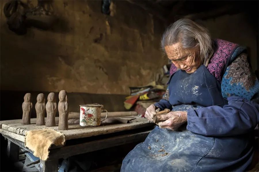 【行走河南·读懂中国】河洛技艺：凉洛寨泥娃娃