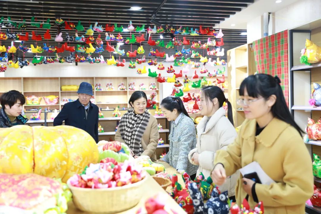 新郑市召开第四批非物质文化遗产代表性项目评审会