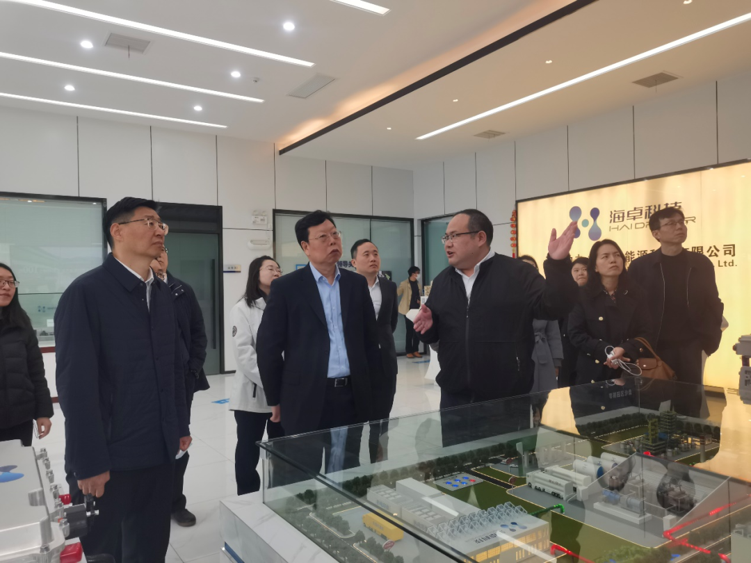 投资集团总经理闫万鹏赴青岛调研_河南省人民政府国有资产监督管理委