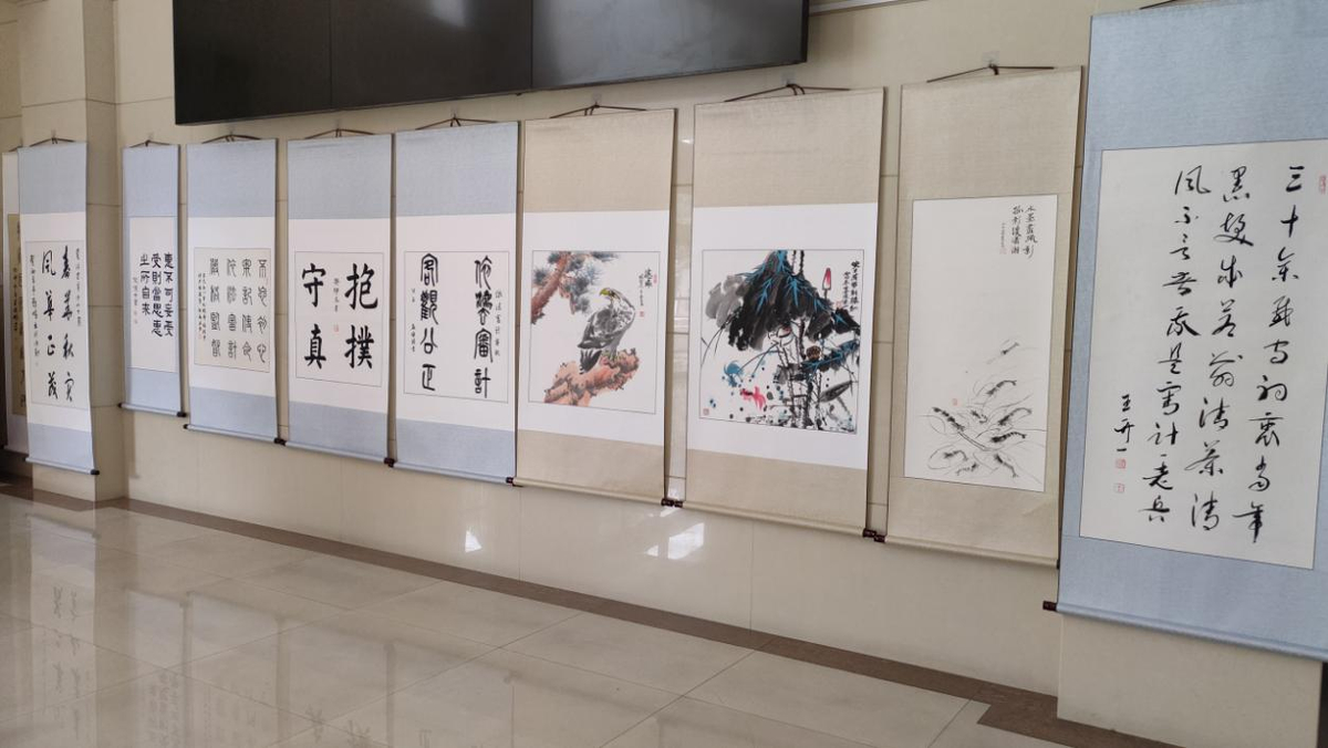 许昌市审计局联合许昌市内部审计协会举办迎新春书画摄影展活动