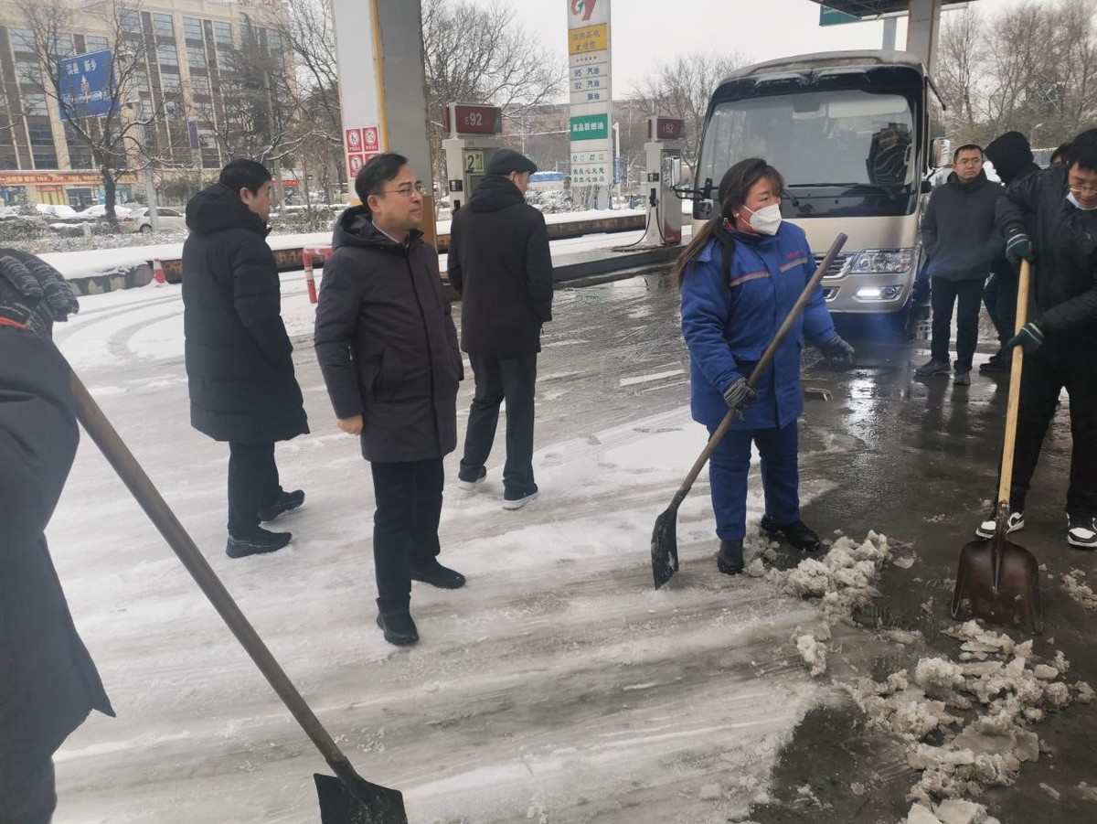 王军带队到许昌濮阳鹤壁三市调研督导极端雨雪冰冻天气安全生产工作