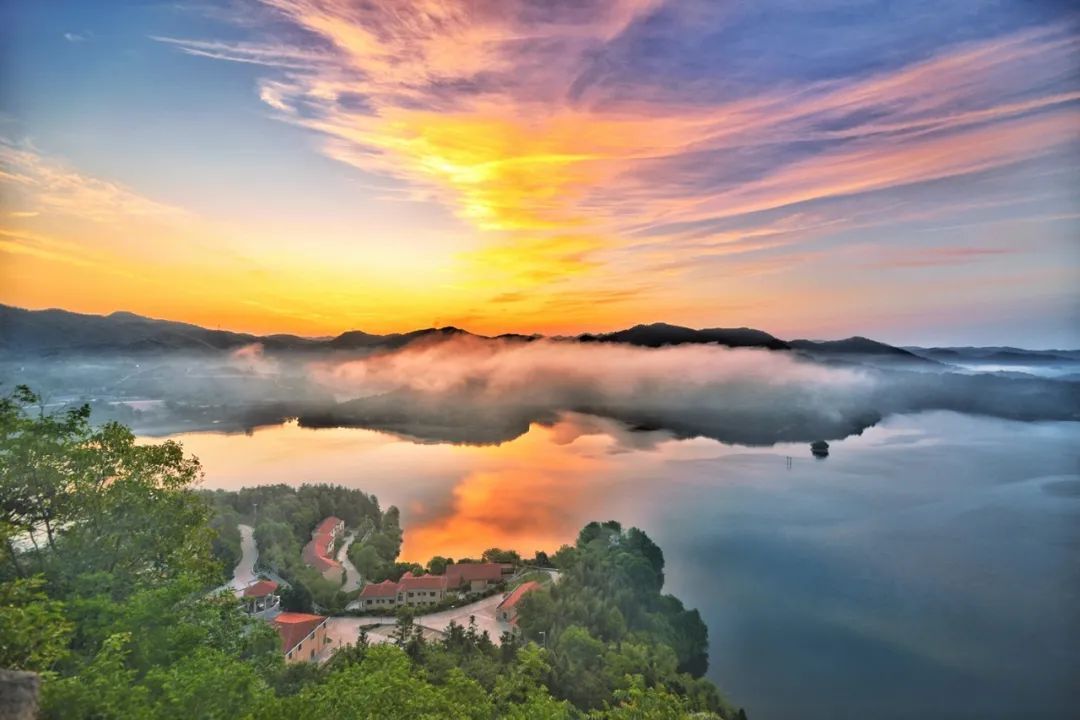 新县：秀山秀水 风景如画