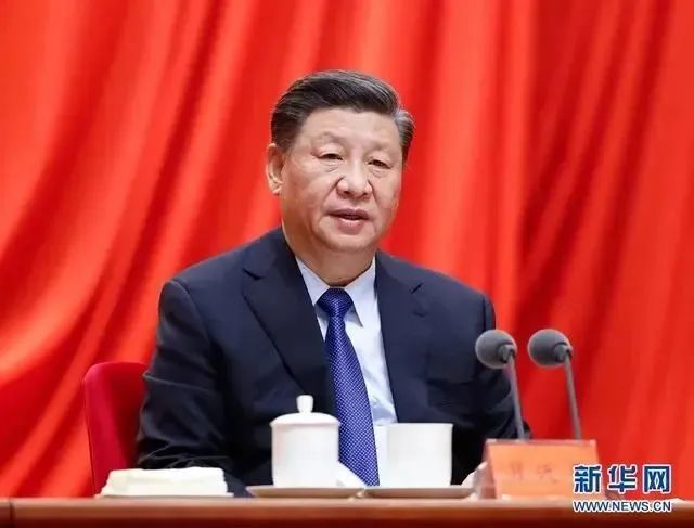 习近平：红旗渠精神同延安精神一脉相承，永远震撼人心