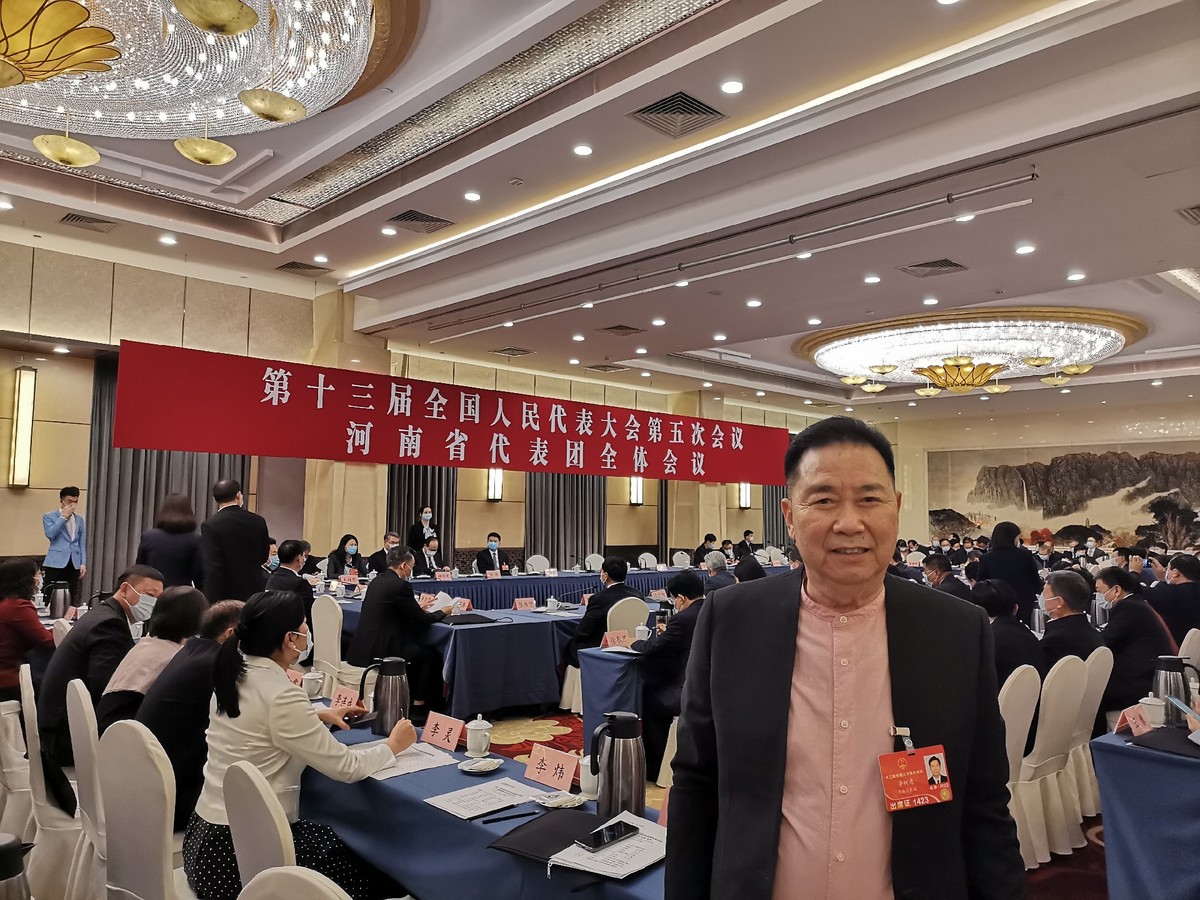 全国人大代表、中国剧协副主席李树建：<br>关于深化艺术院团改革 加强文旅文创融合 助推乡村文化振兴的建议