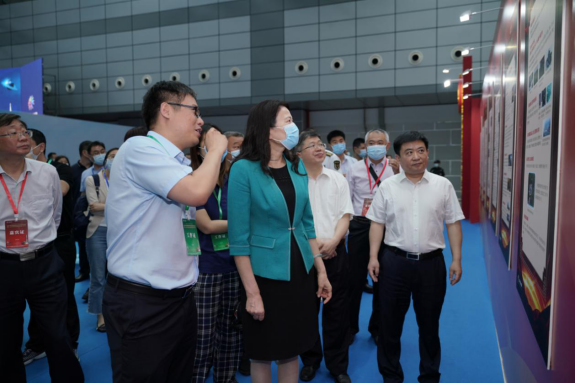 回望百年科技历程  2021年河南省科技活动周成功举办