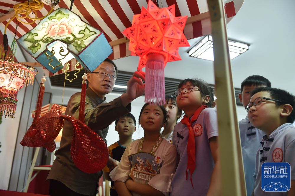 行走河南·读懂中国丨“汴京灯笼张”：百年世家 匠心传灯