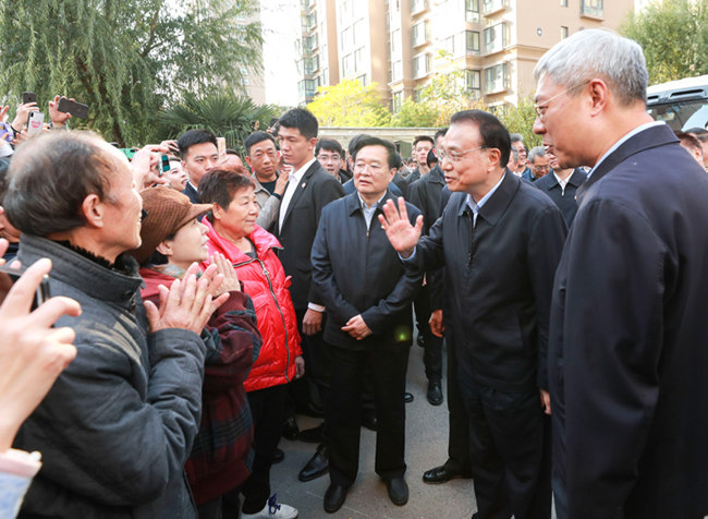 李克强河南安阳走访看望保障房住户