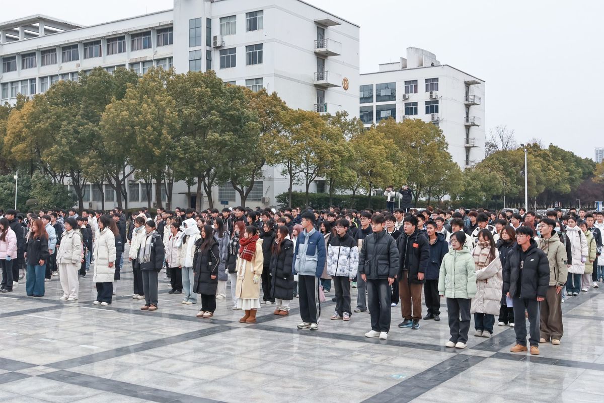 南阳理工学院举办“铭记一二·九 共筑复兴梦”主题教育活动