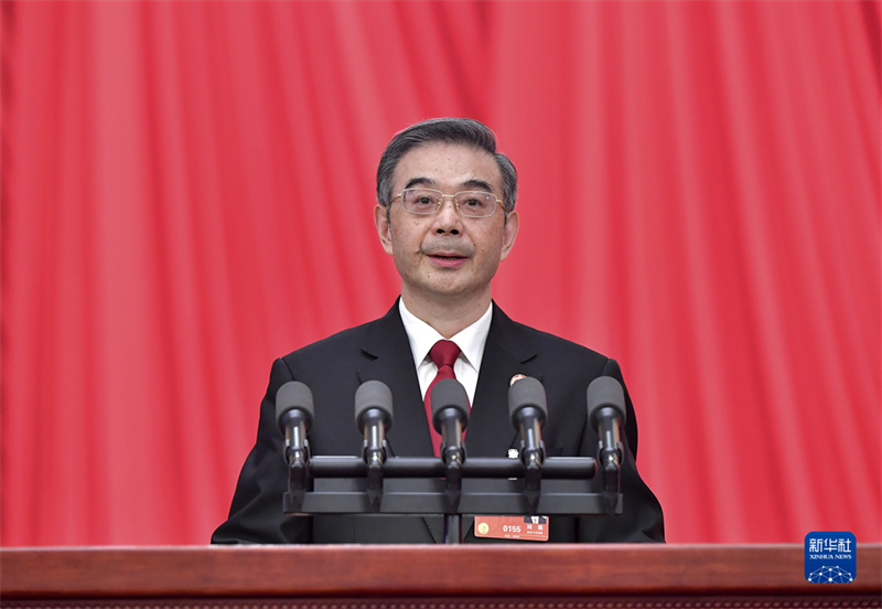 十四届全国人大一次会议举行第二次全体会议 习近平等党和国家领导人出席会议