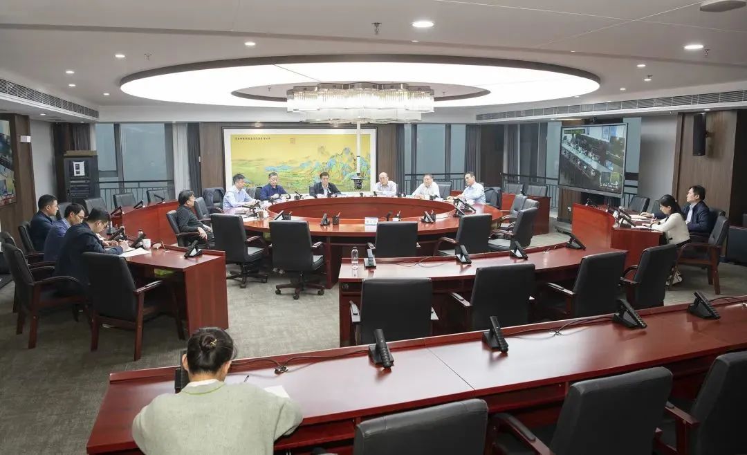 安钢集团公司党委举行“第一议题”暨理论中心组专题学习