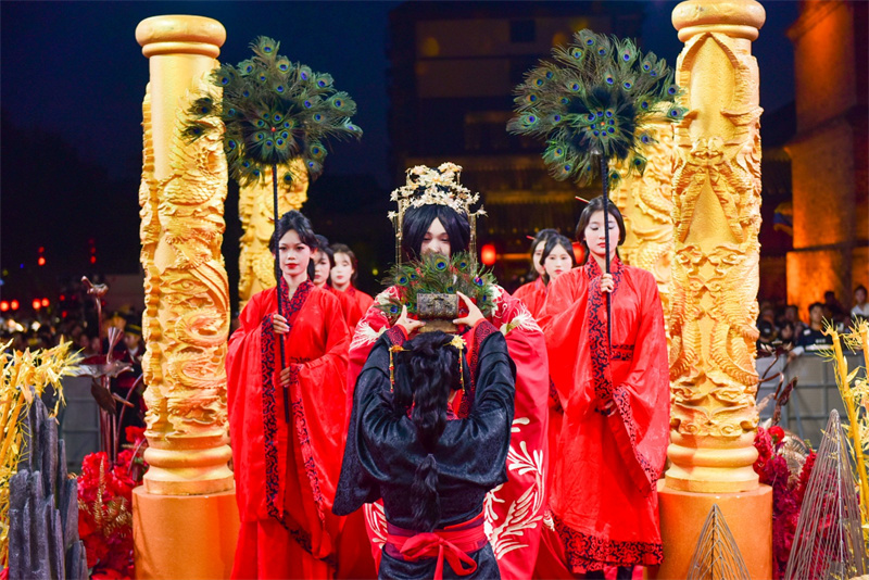 洛阳洛邑古城沉浸式体验华夏古制婚礼