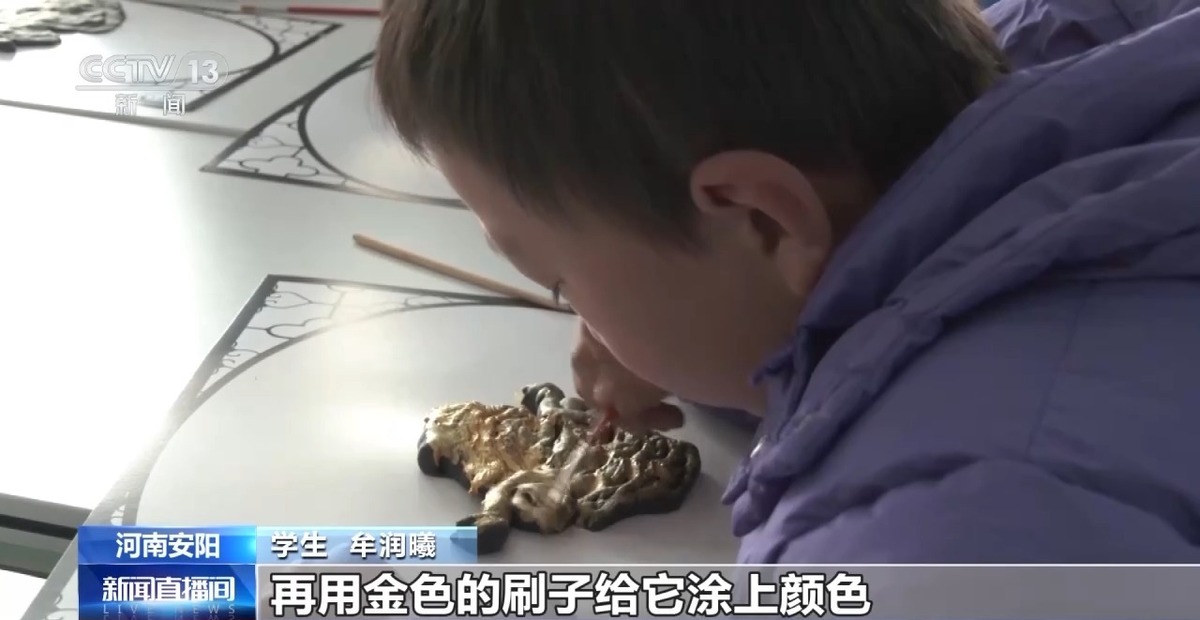 央媒观豫 | 听讲解、看实物、动手体验……一起到中国文字博物馆感受青铜器的魅力