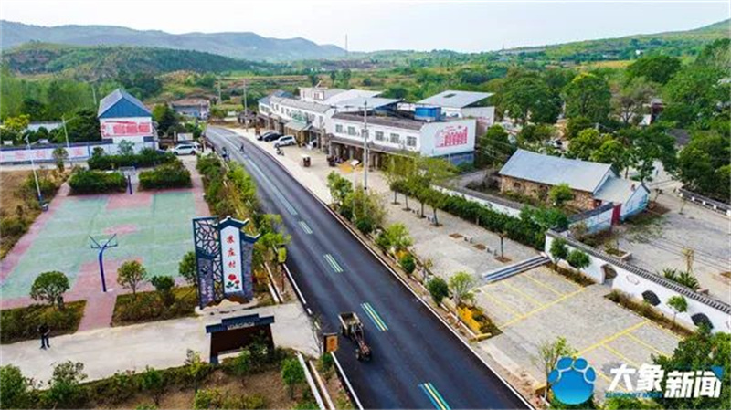 南阳淅川：1条“彩虹路”带火6个网红村