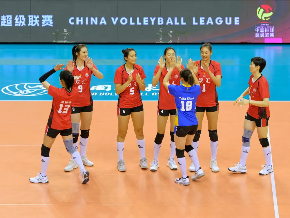 中国排球超级联赛：河南女排豪取九连胜！