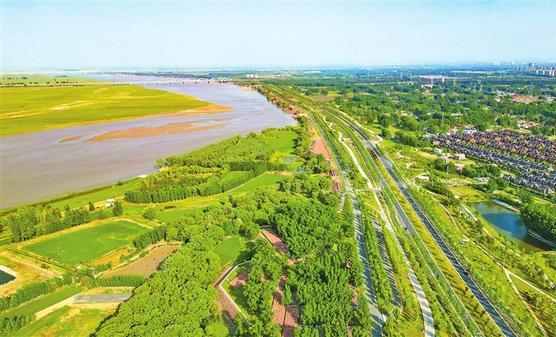 Green Yellow River Ecological Corridor in Zhengzhou