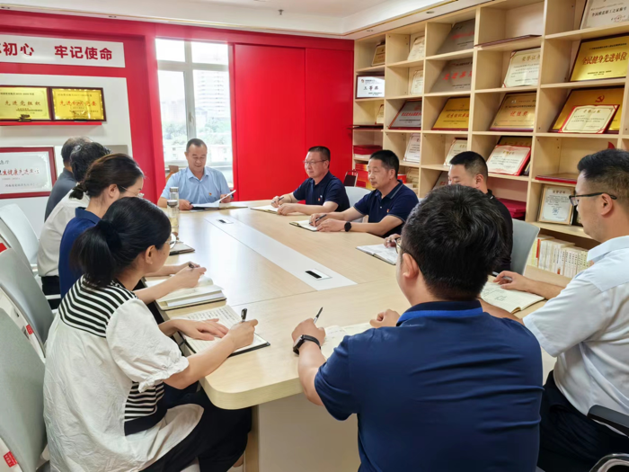 工贸处党支部书记讲专题党课