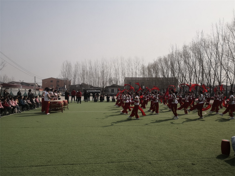 省教育厅驻村联系点开春后全面展开系列帮