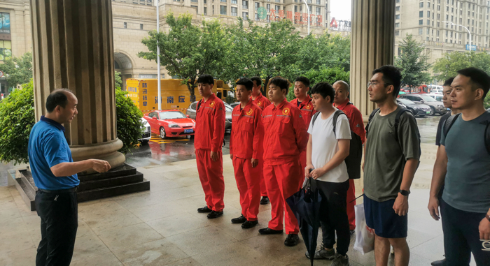 省应急救援排水中心连夜赶赴安阳防汛备勤